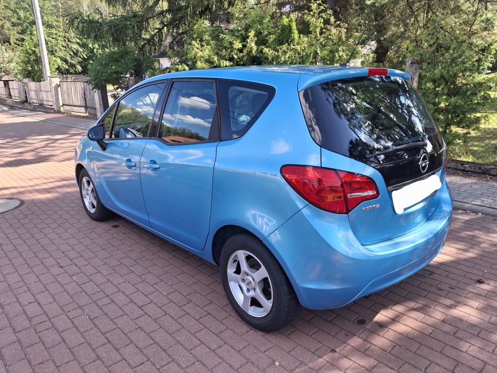 Opel Meriva benzyna mogę zamienic
