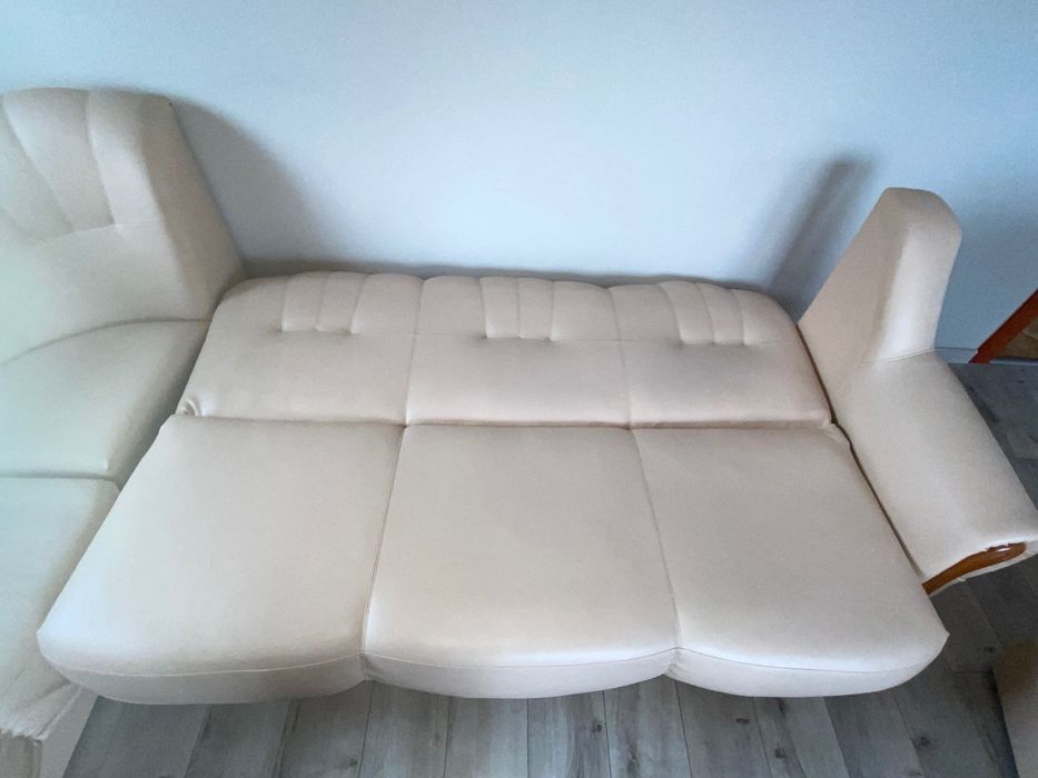 Komplet wypoczynkowy 1-2-3 z pufą oraz fotelem