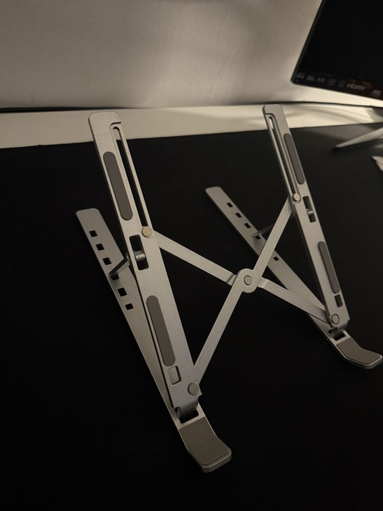 Soporte para portatil de metal