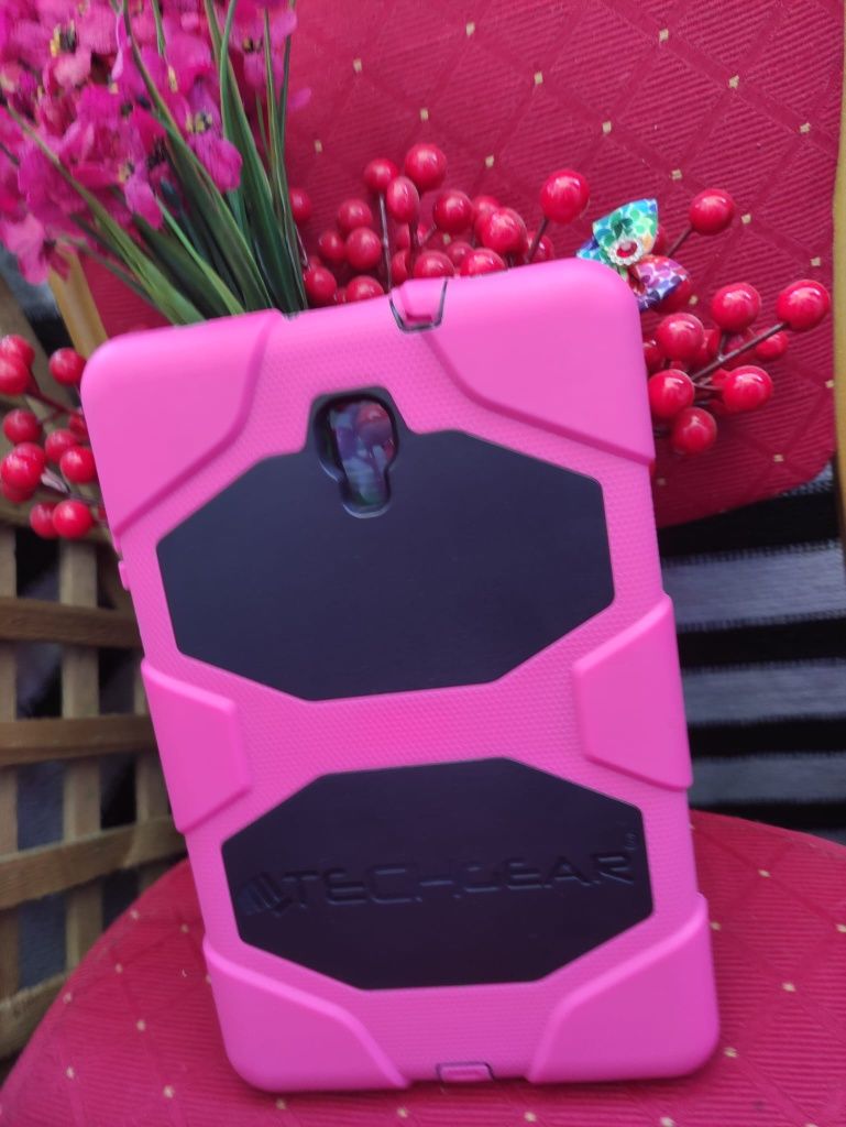 Różowo - czarne Etui do iPoda