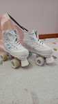 Patins em bom estado