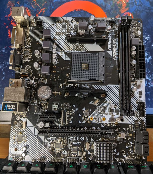 ASRock A320M-DVS R4.0 (AM4 Ryzen)