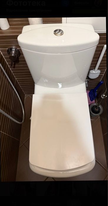 Унітаз U образний квадратний бу в чудовому стані