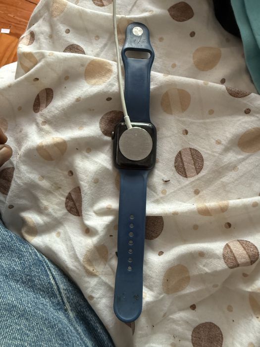 Apple watch SE 44mm ecrã partido