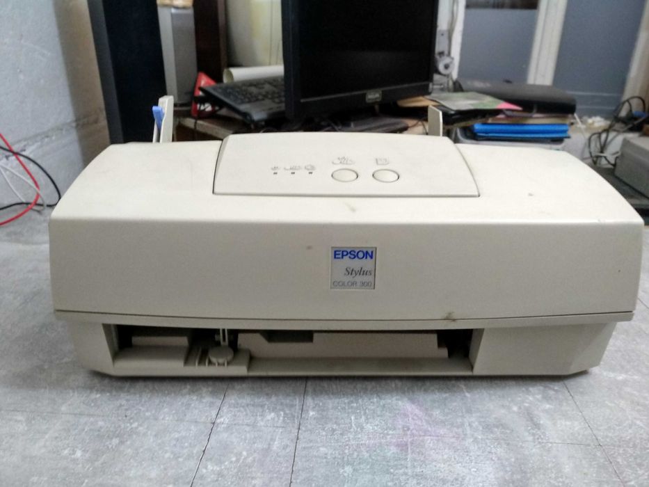 Принтер Epson Stylus color 300