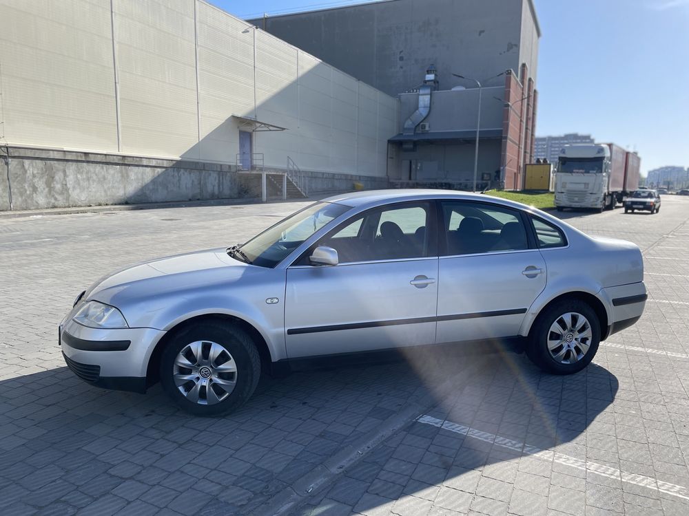 Продам авто Volkswagen Passat B5+