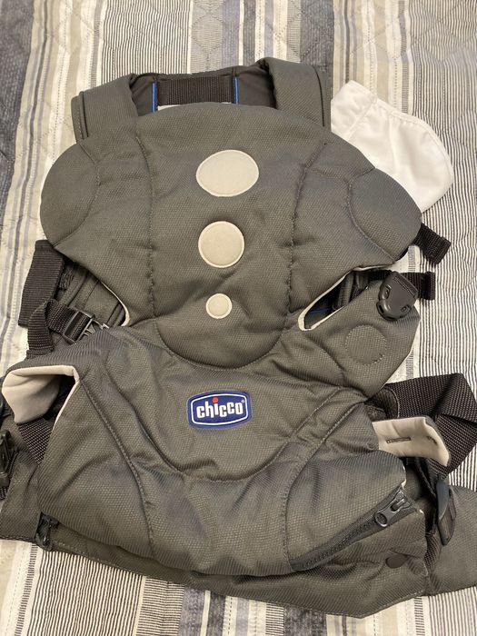 Дитяча переноска Chicco Close to You — 700 грн