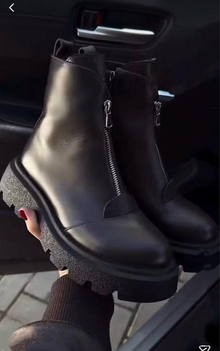 Нові зимові сапоги жіночі