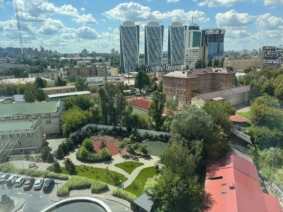 ЖК Шевченківський 3к 100 м2 Золотоустівська 25 Центр