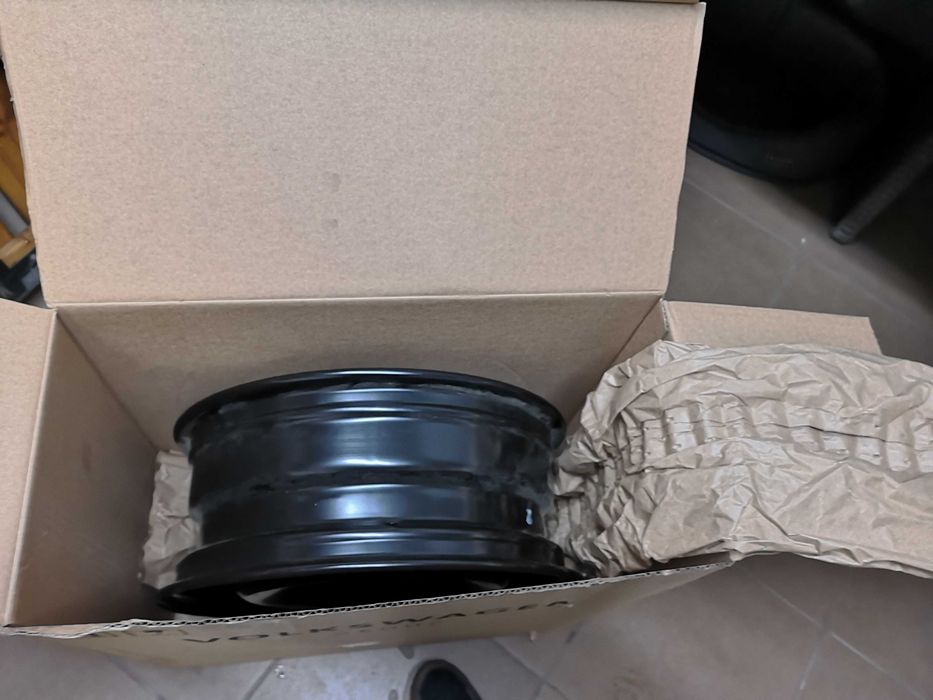 felgi stalowe 16 czarne skoda - vw
