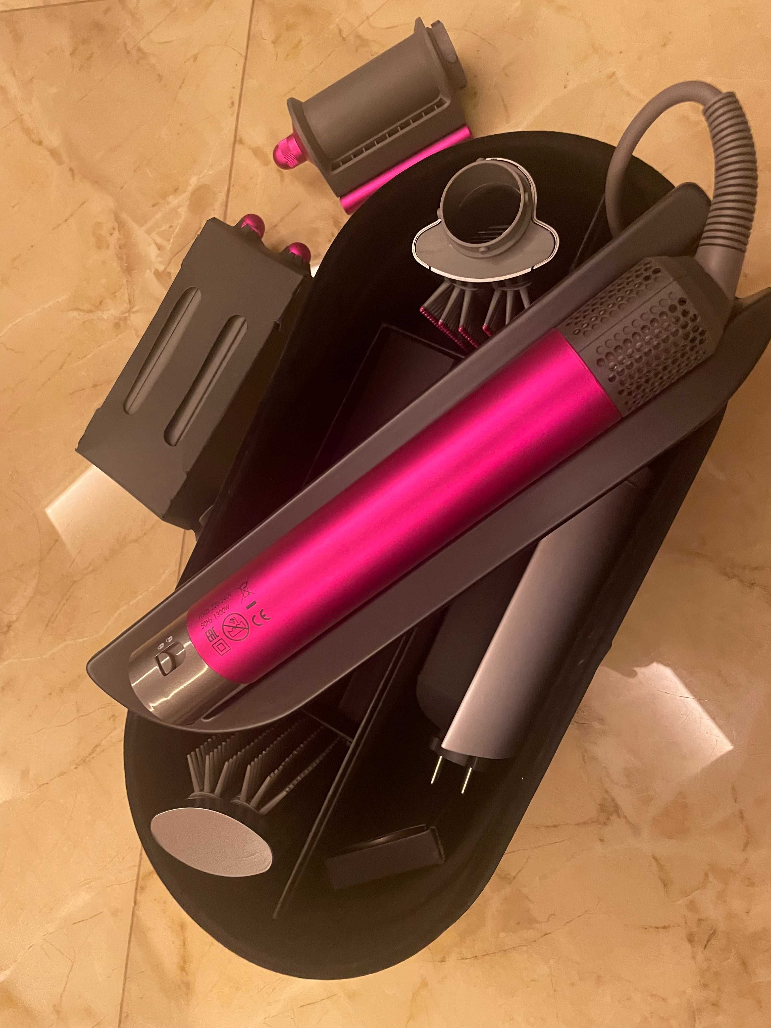 Lokówka Dyson Airwrap HS05 w kolorze+ różowym