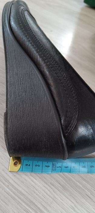 Damskie półbuty czarne niska koturna skóra