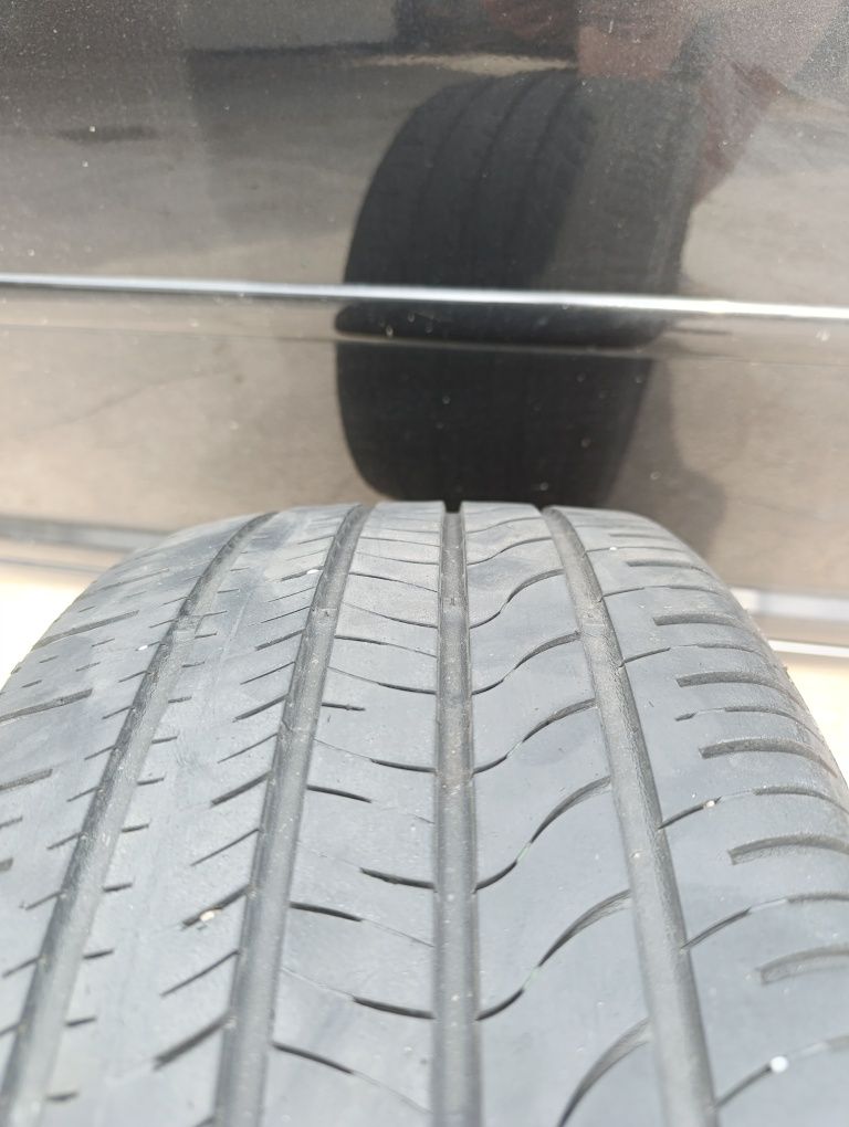 Pneus  225/40/18