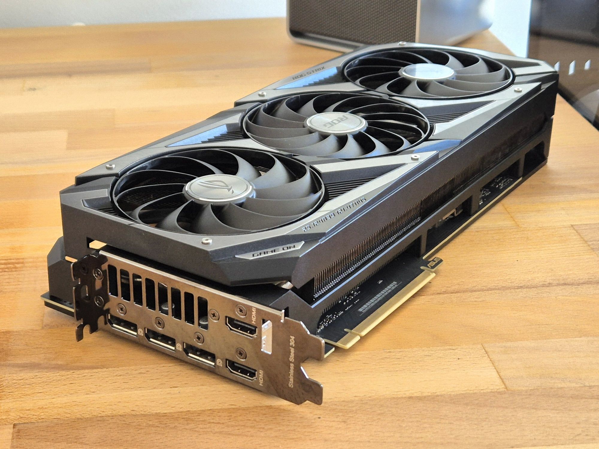 Asus ROG STRIX RTX 3090 O24G Gaming