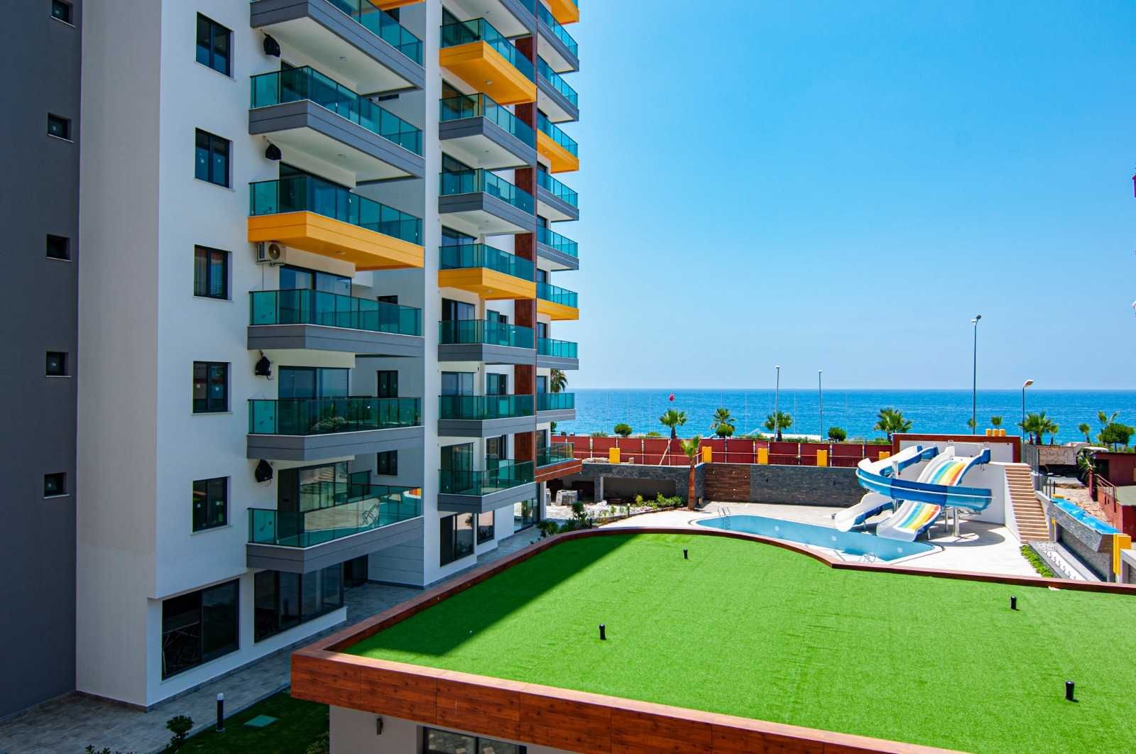 Люкс Квартира 90м2/Апартамент 2+1 от моря 50м под ВНЖ Алания Турция.LY