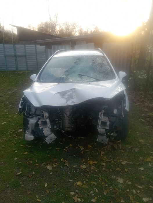 Продам Peugeot 308, 1.6 дизель, після ДТП