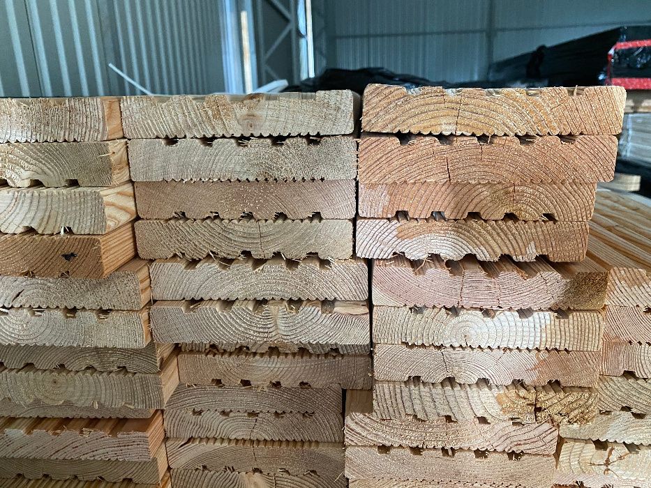 Deska Tarasowa Modrzew Ryflowana Gładka