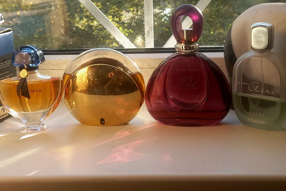 Лот парфюмерии guerlain montblanc loewe van cleef оригинал