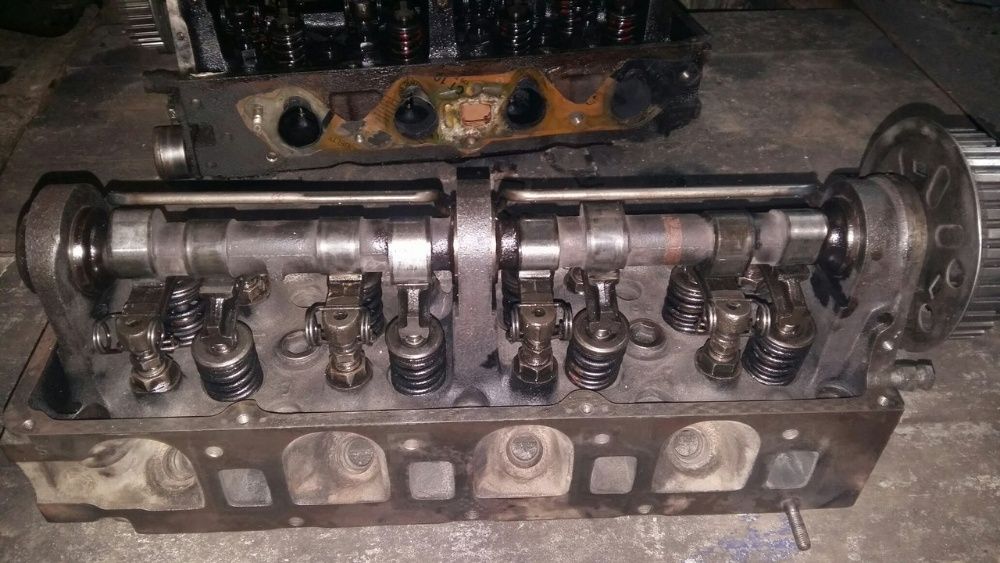 Головка блока цилиндров ОНС Ford Sierra Siera Scorpio mondeo focus gal
