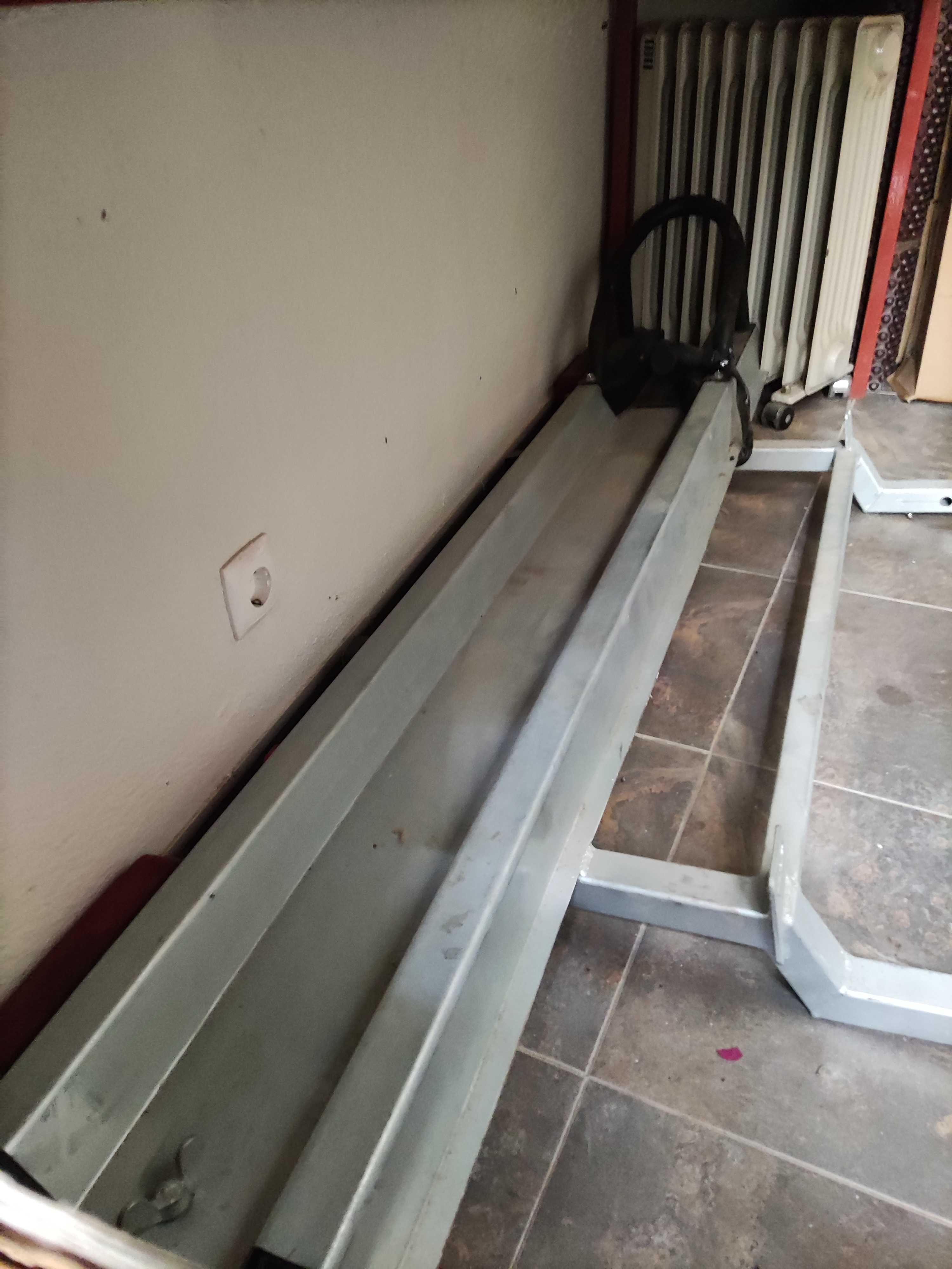 Suporte para mota para autocaravana