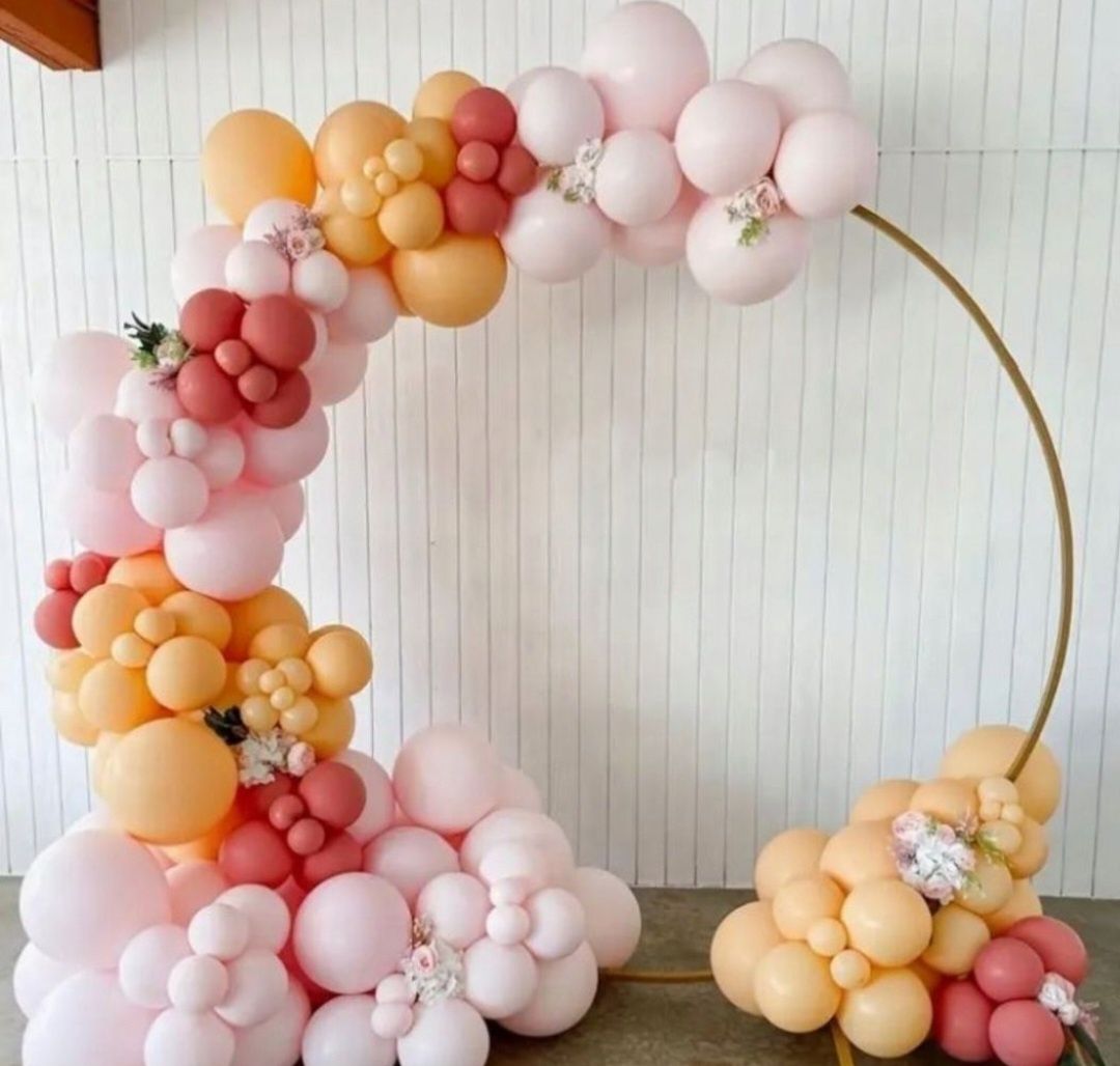 Stelaż koło na balony.  Scianka do zdjęć