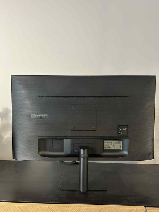 Samsung Smart M7
