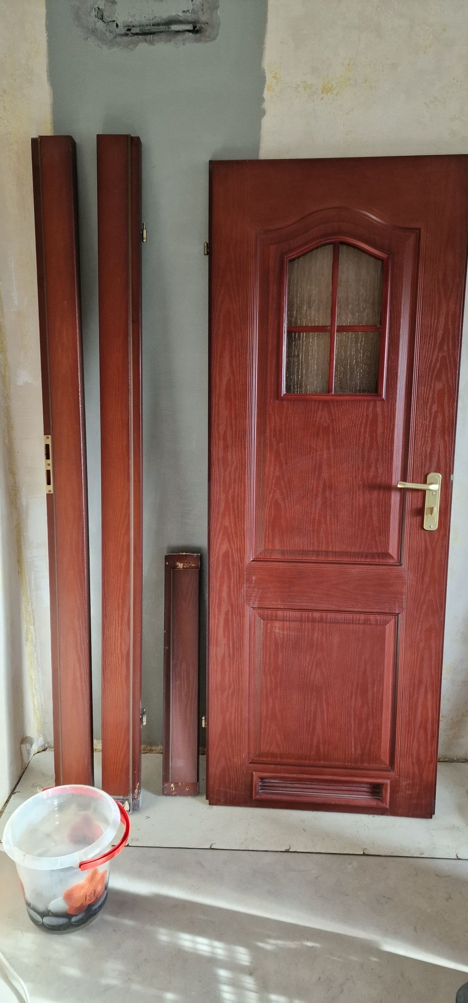 Drzwi drewniane z drewna prawdziwe rama 80 i 90cm z szybą