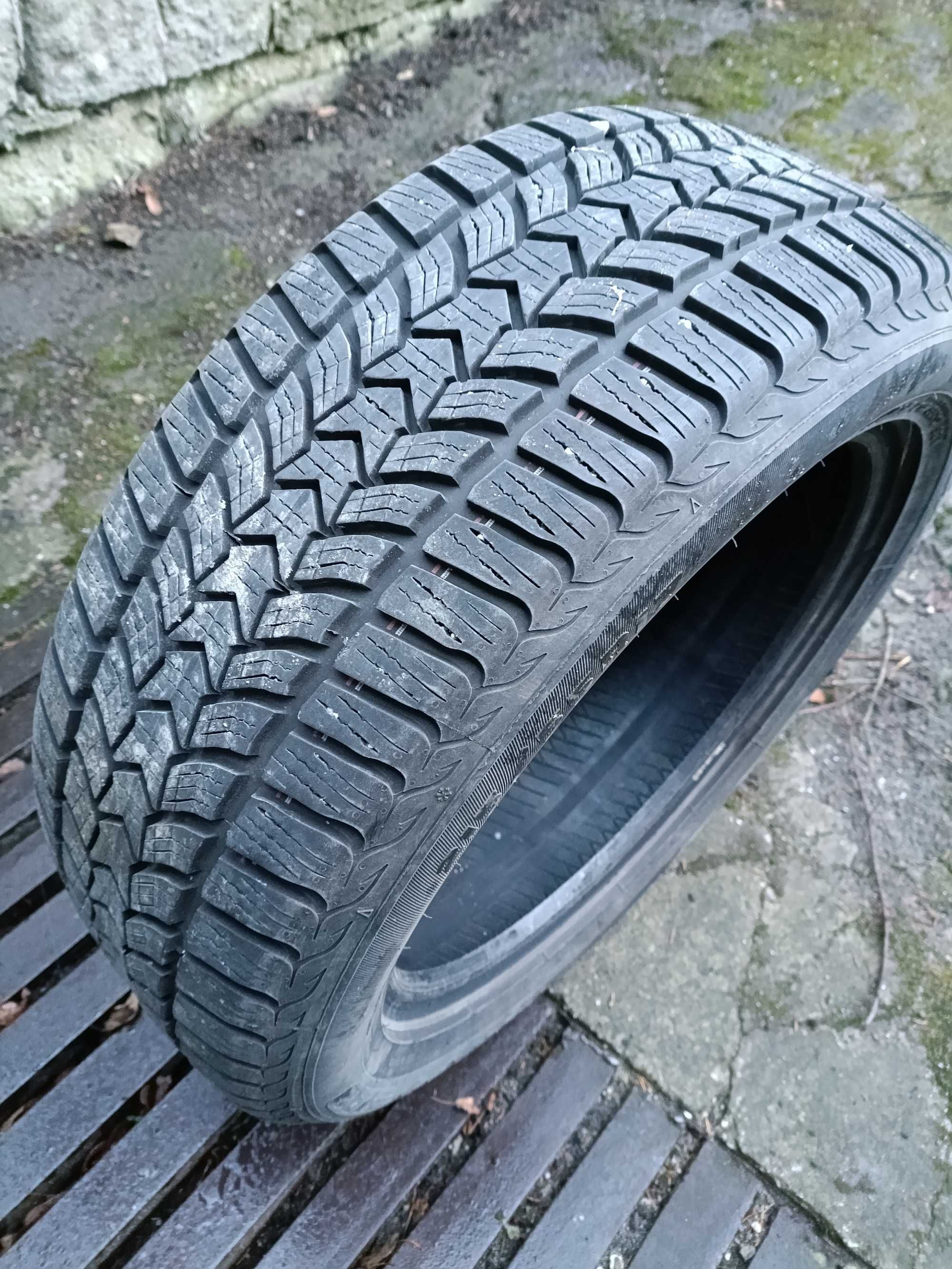 Dębica Frigo HP2 215/55 R17 98V z rantem ochronnym!~~POLECAM~~ZIMOWE~~