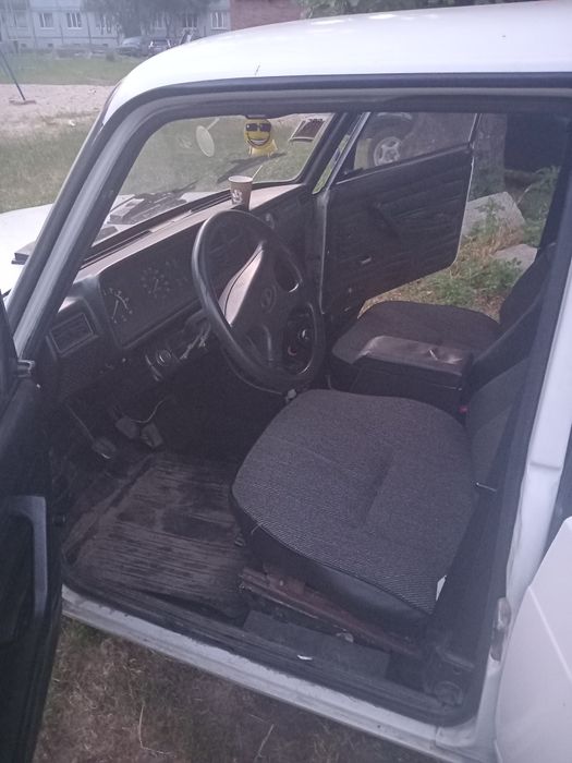 Хорошая машина едит бодро