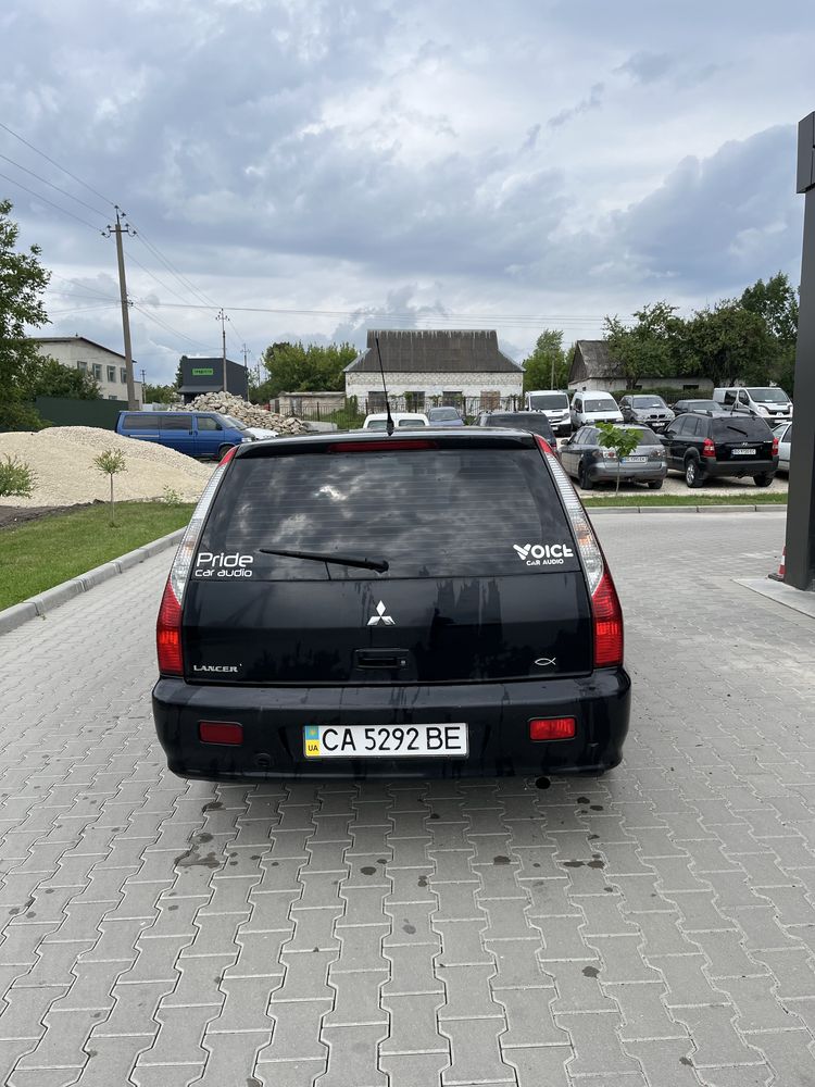 Lancer 9 Універсал