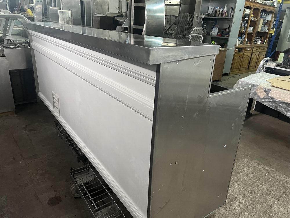 Balcão de atendimento botelheiro com refrigeração