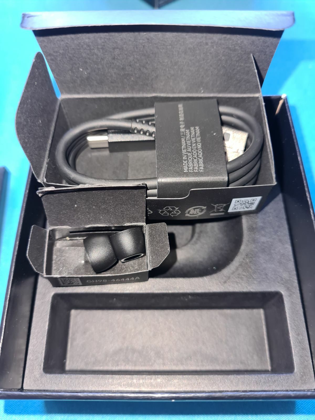 Наушники Samsung galaxy buds pro