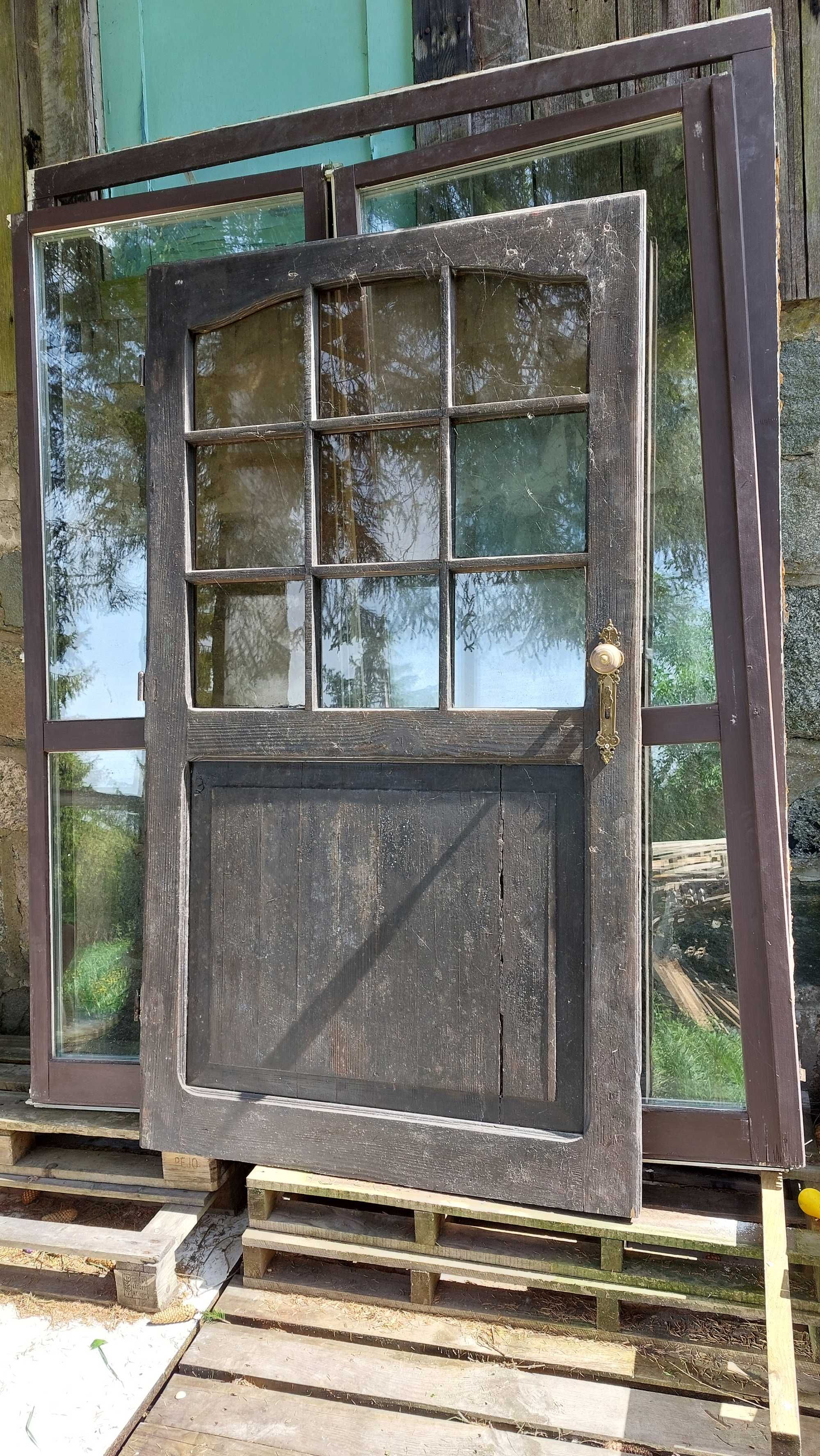 drzwi wejściowe, podwójne drewniane piękne
