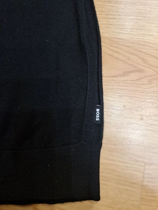 Светр чоловічий HUGO BOSS оригінал