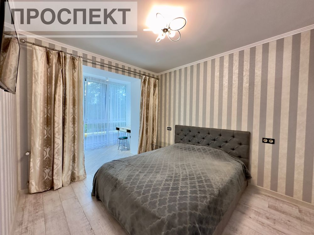 Продам 1 кімн. квартиру вул. Харківська ( ЖК « Зарічний). Вид на річку