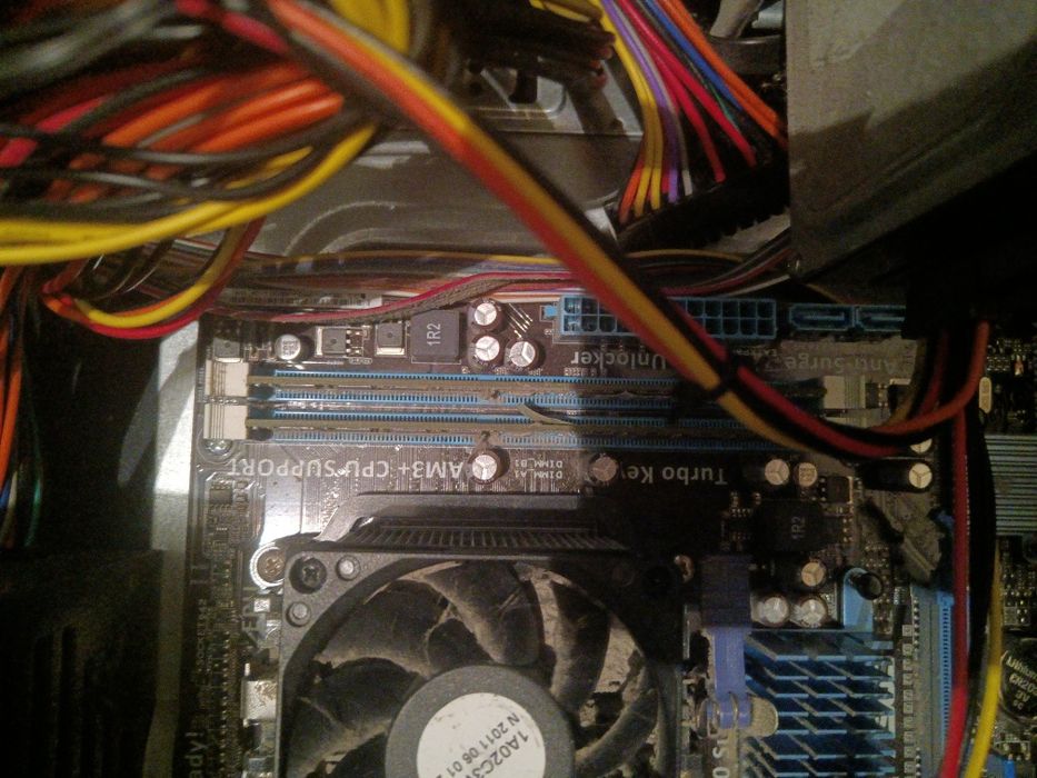 Продам материнскую плату asus m5a78l-m Іх