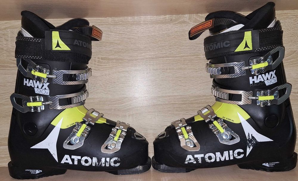 Buty narciarskie Atomic hawx magna 90x 26,5 cm      narty od 100 zł