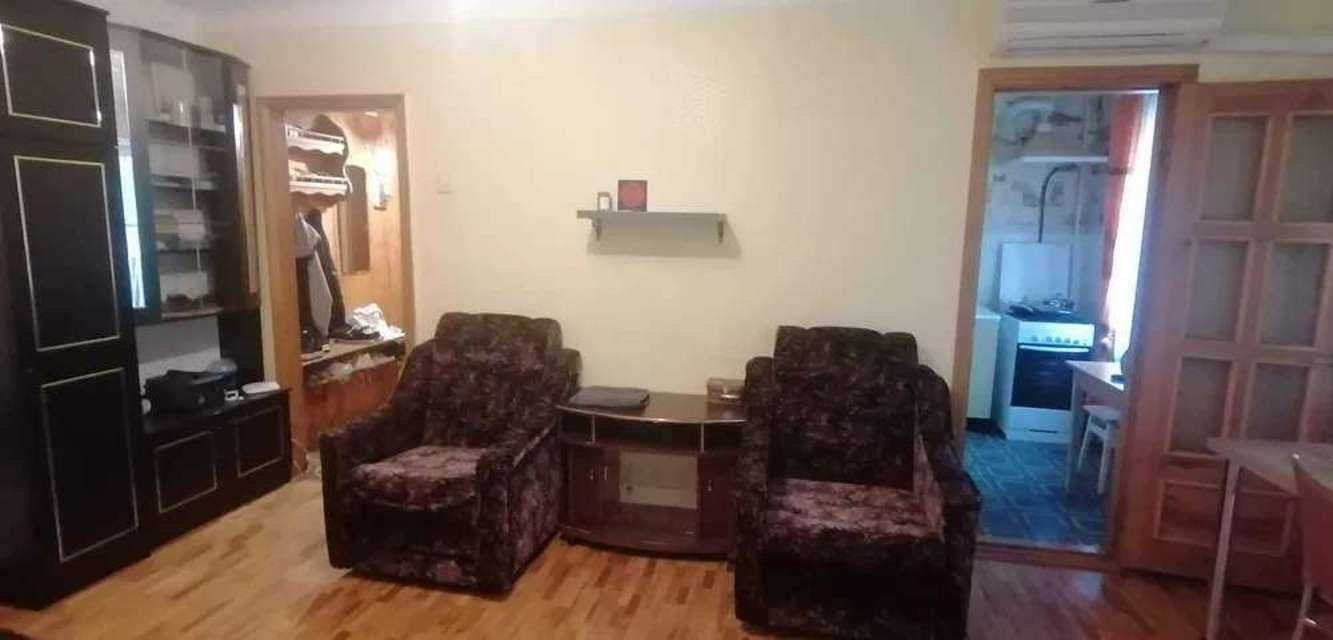 Продам 3 кімн. Проспект Повітряних сил. Гарне планування.
