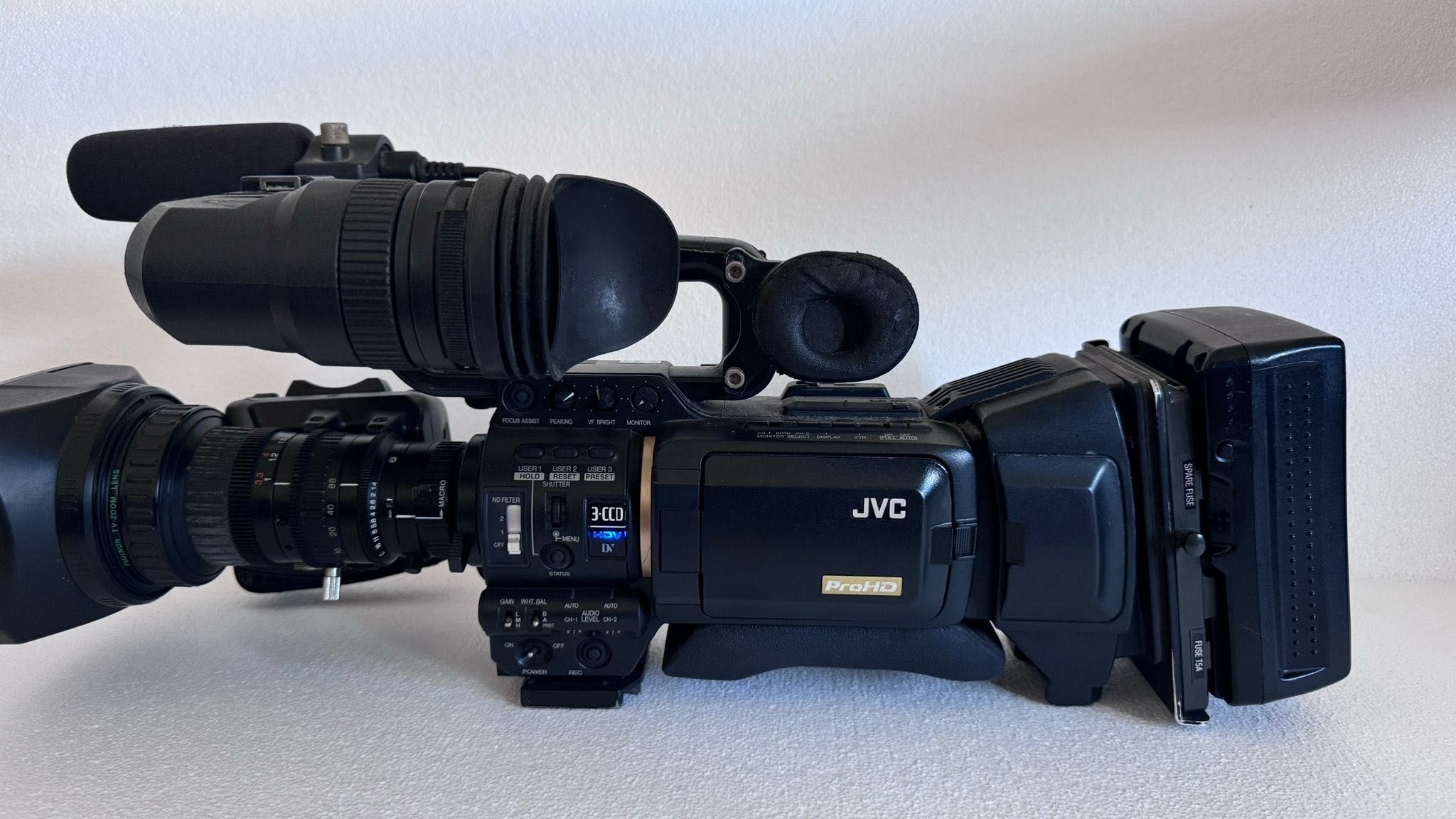 Lente ZOOM , lente jvc  ótima para lives, lente para broadcast.