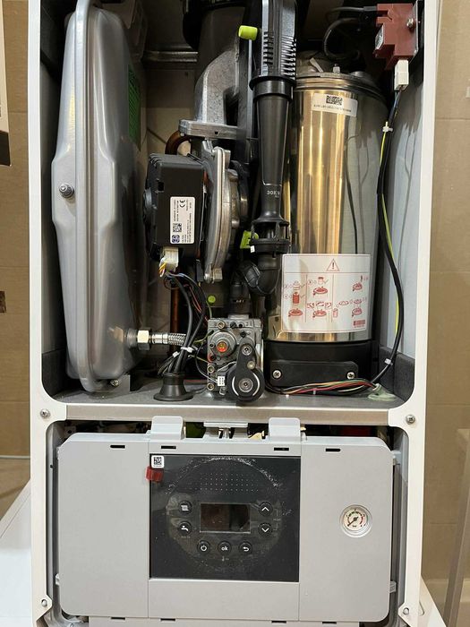 Gazowy kocioł kondensacyjny Cerapur 2200 W