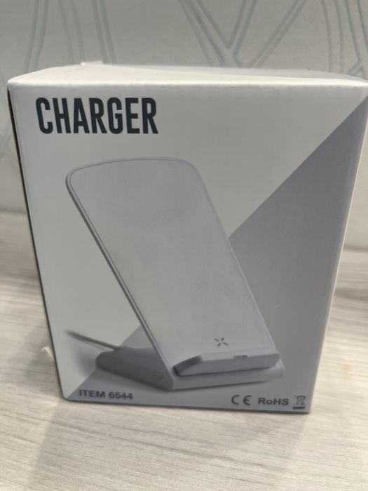 Бездротова зарядка 15w. Біла.