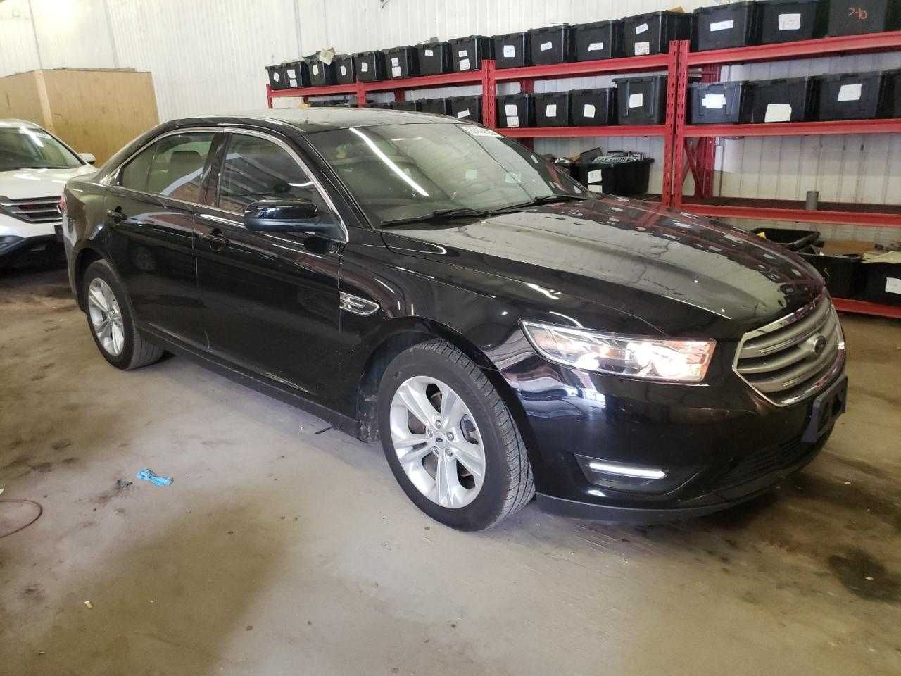 2017 Ford Taurus Sel