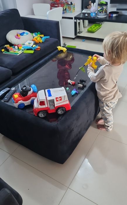 Bezpieczna ława dla dziecka