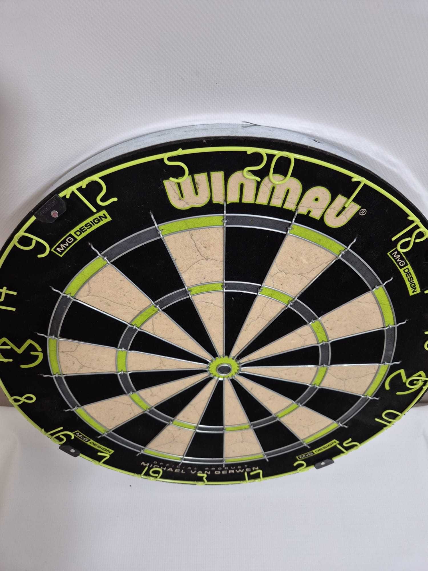 WINMAU Michael van Gerwen tarcza do rzutek darta