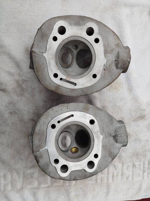 Головки, голови мотоцикла Урал, вертикали.