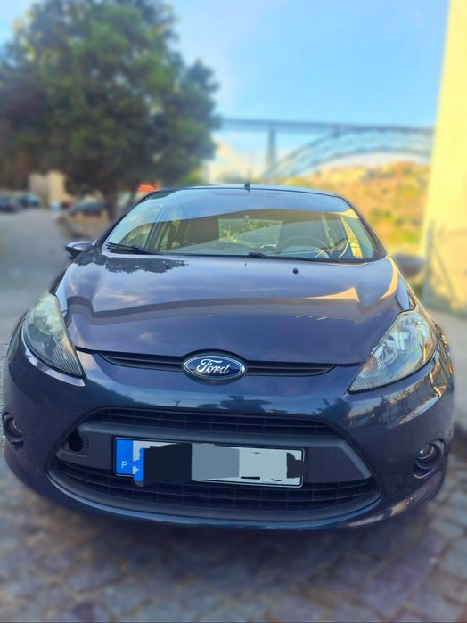 Vendo Ford Fiesta 1.4 tdci Trend 2010