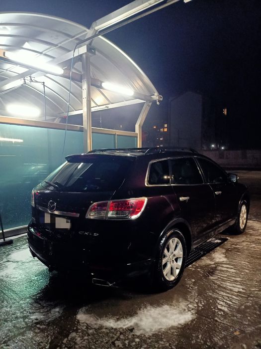 7-місний Mazda CX-9 Black Cherry: Потужність, Комфорт, Характер