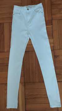 Białe jeansy Goodies r. 36