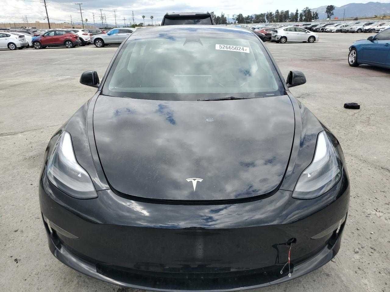 Tesla Model 3 2023 вигідна ціна
