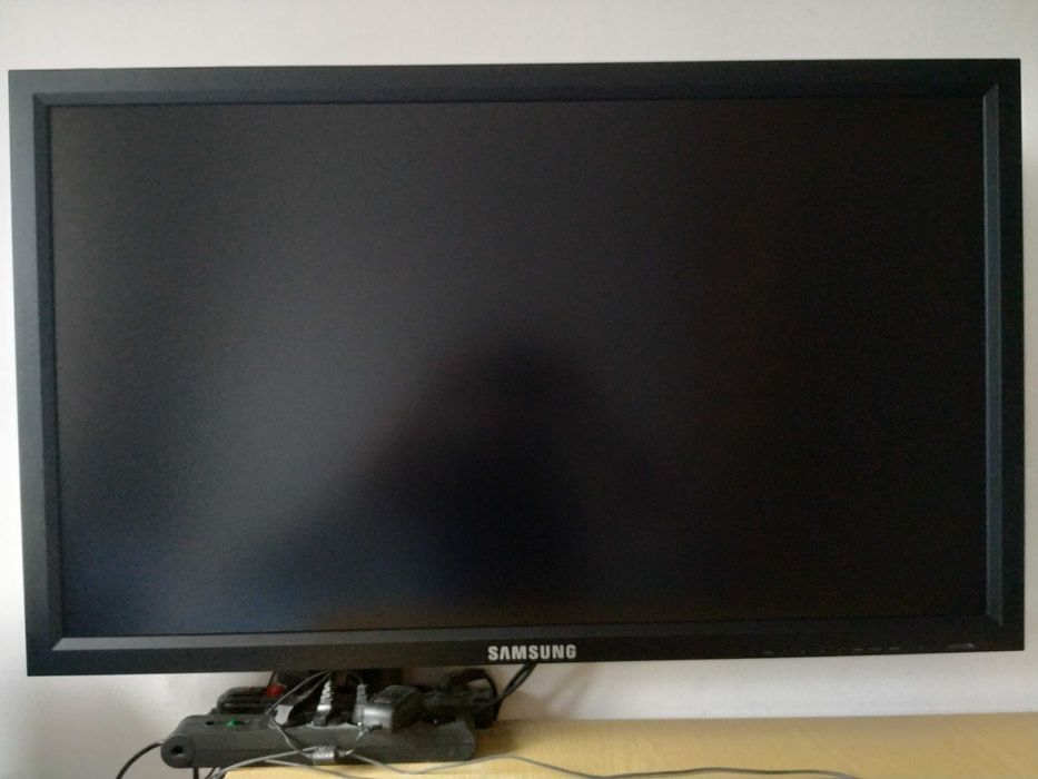 Monitor Samsung 460 MX-2, 46 cali z uchwytem na ścianę